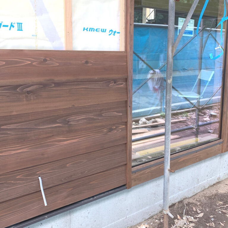 外壁板張り